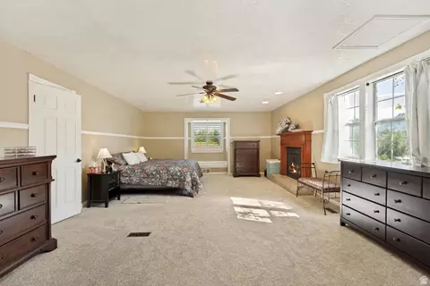 Bedroom - 808 E Savannah Dr, Sandy, UT 84094 photo 4 of 7