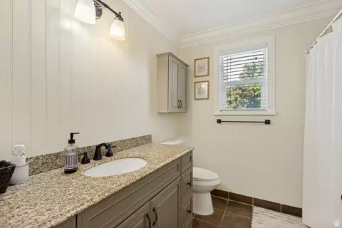 Bath - 808 E Savannah Dr, Sandy, UT 84094 photo 3 of 4