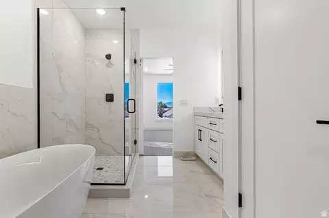 Bath - 449 E Greenwood Ave, Midvale, UT 84047 photo 2 of 6