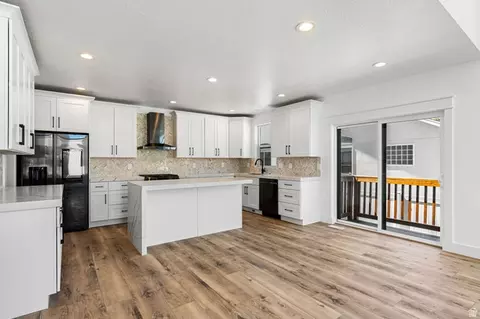 Kitchen - 449 E Greenwood Ave, Midvale, UT 84047 photo 2 of 5