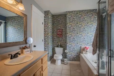 Bath - 12 E 2150 N, Layton, UT 84041 photo 6 of 8