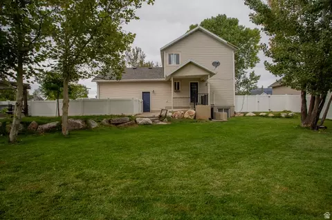 Exterior - 12 E 2150 N, Layton, UT 84041 photo 8 of 10