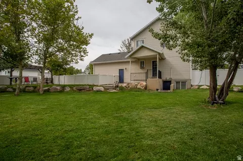 Exterior - 12 E 2150 N, Layton, UT 84041 photo 9 of 10