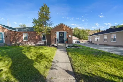 8938 W State Hwy, Copperton, UT 84006