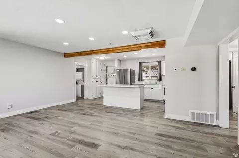 Living - 432 E 1800 S, Orem, UT 84058 photo 2 of 3
