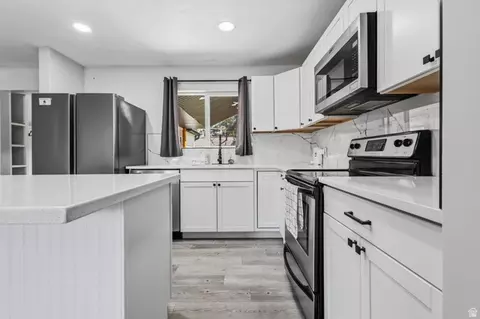 Kitchen - 432 E 1800 S, Orem, UT 84058 photo 4 of 4