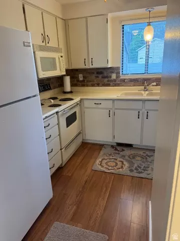 Kitchen - 669 W 1950 N, Centerville, UT 84014 photo 1 of 1