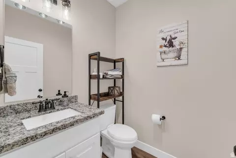 Bath - 410 E Pages Ln, Centerville, UT 84014 photo 1 of 6