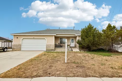 95 E Tiebreaker Dr, Grantsville, UT 84029