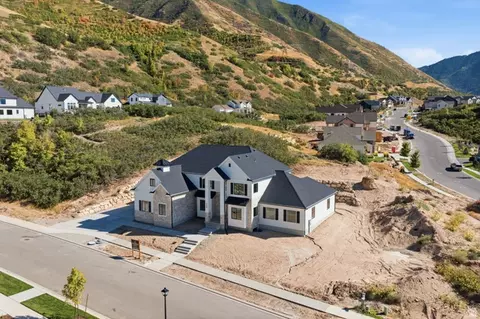 View/Area - 258 E Maple Ridge Dr, Mapleton, UT 84664 photo 1 of 10