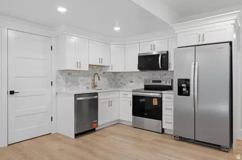 Kitchen - 258 E Maple Ridge Dr, Mapleton, UT 84664 photo 16 of 16