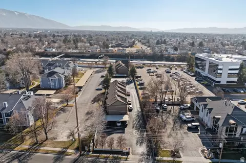 View/Area - 6563 S Lovendahle Ct, Murray, UT 84107 photo 11 of 25