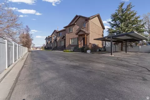 Exterior - 6563 S Lovendahle Ct, Murray, UT 84107 photo 2 of 18