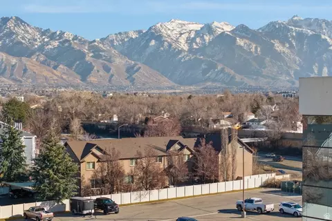 Exterior - 6563 S Lovendahle Ct, Murray, UT 84107 photo 12 of 18
