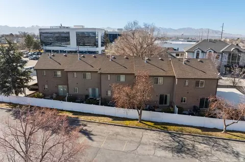 Other - 6563 S Lovendahle Ct, Murray, UT 84107 photo 7 of 10