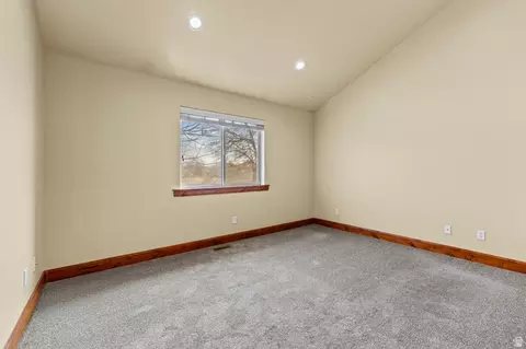 Bedroom - 6563 S Lovendahle Ct, Murray, UT 84107 photo 2 of 5