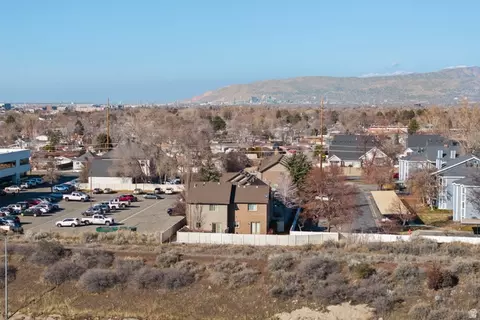 View/Area - 6563 S Lovendahle Ct, Murray, UT 84107 photo 24 of 25