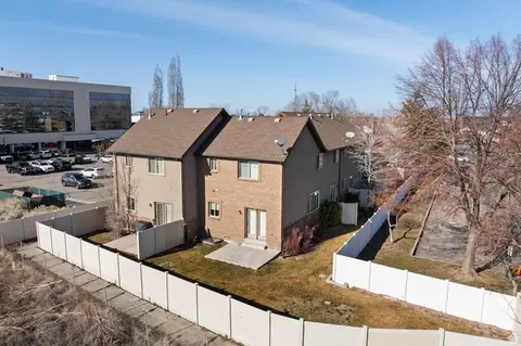 View/Area - 6563 S Lovendahle Ct, Murray, UT 84107 photo 16 of 25