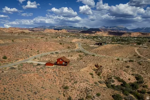 View/Area - 1707 Kayenta Dr, Moab, UT 84532 photo 6 of 10
