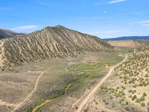8600 S Lower Red Creek Rd, Fruitland, UT 84027