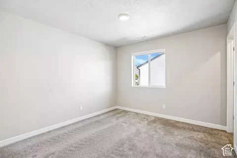 Bedroom - 367 E Unchartered Ln S, Draper, UT 84020 photo 4 of 6