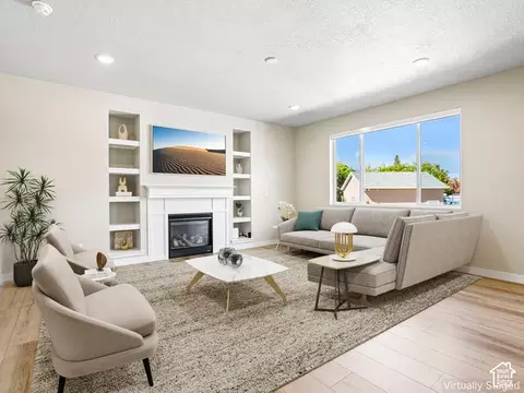 Living - 367 E Unchartered Ln S, Draper, UT 84020 photo 1 of 3