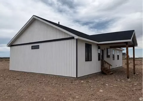 564 E River Heights Dr, Duchesne, UT 84021 photo 3