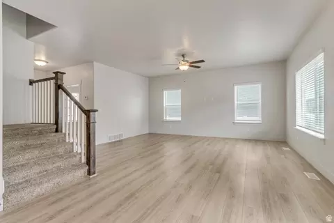 Living - 4604 E Flower Pt, Eagle Mountain, UT 84005 photo 4 of 6