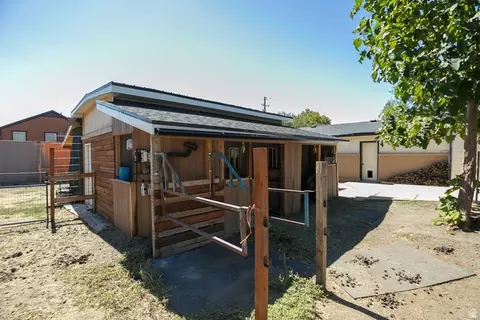 Exterior - 245 S 200 W, Willard, UT 84340 photo 5 of 6