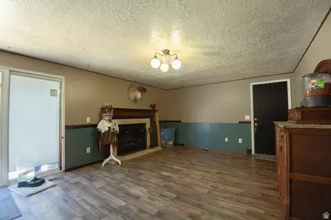 Living - 245 S 200 W, Willard, UT 84340 photo 3 of 3