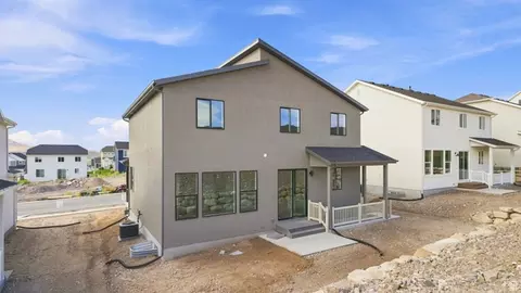 Exterior - 3385 E Baywater Dr, Eagle Mountain, UT 84005 photo 4 of 4