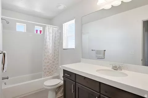 Bath - 212 N 590 E, Vineyard, UT 84059 photo 7 of 8