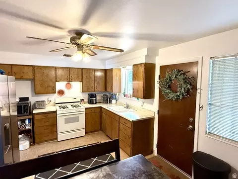 Kitchen - 40 S 130 E, Spanish Fork, UT 84660 photo 1 of 7