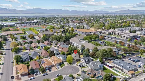 View/Area - 64 S 320 W, Orem, UT 84058 photo 4 of 9