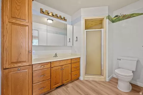 Bath - 64 S 320 W, Orem, UT 84058 photo 1 of 4