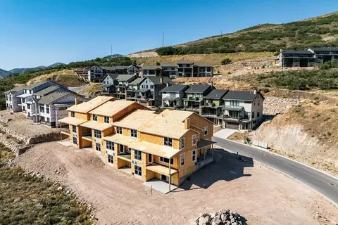 View/Area - 369 W Ascent Dr #263, Hideout, UT 84036 photo 2 of 13
