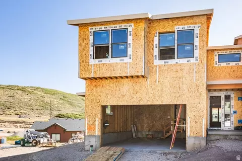 Exterior - 369 W Ascent Dr #263, Hideout, UT 84036 photo 13 of 15