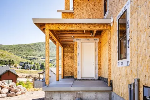 Exterior - 369 W Ascent Dr #263, Hideout, UT 84036 photo 5 of 15