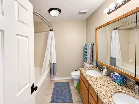 Bath - 125 E Hanover Dr, Orem, UT 84058 photo 3 of 4