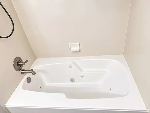 Bath - 125 E Hanover Dr, Orem, UT 84058 photo 4 of 4