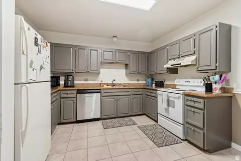 Kitchen - 655 E 600 N #13, Provo, UT 84606 photo 1 of 1