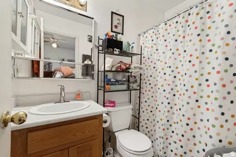 Bath - 655 E 600 N #13, Provo, UT 84606 photo 1 of 2