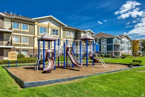 Exterior - 90 E Resaca Dr S #C-1, Sandy, UT 84070 photo 6 of 6