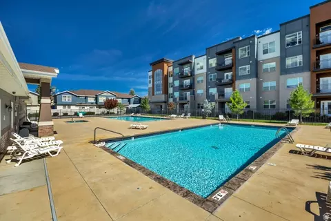 Exterior - 90 E Resaca Dr S #C-1, Sandy, UT 84070 photo 3 of 6