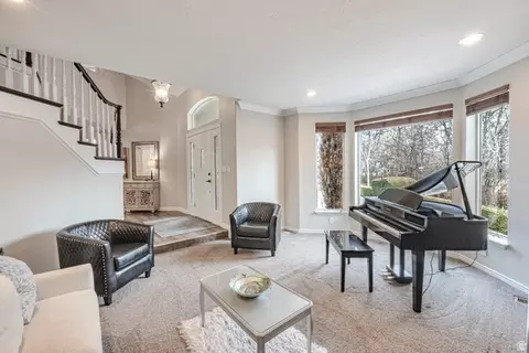 Living - 544 S Carterville E, Orem, UT 84097 photo 1 of 5