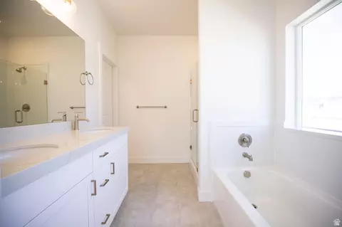 Bath - 2902 N Chokecherry Dr #7048, Eagle Mountain, UT 84005 photo 1 of 2