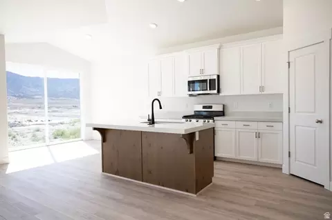 Kitchen - 2902 N Chokecherry Dr #7048, Eagle Mountain, UT 84005 photo 1 of 2