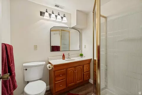 Bath - 835 S 530 E, Spanish Fork, UT 84660 photo 3 of 3
