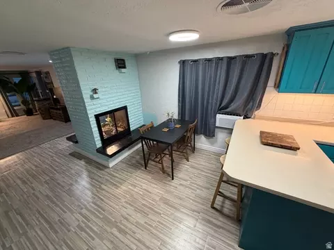 Dining - 12431 S 700 E, Draper, UT 84020 photo 1 of 2
