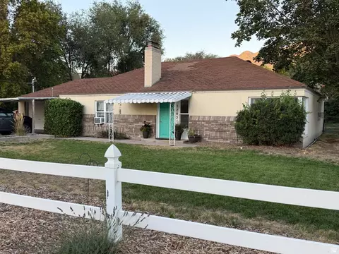 Exterior - 12431 S 700 E, Draper, UT 84020 photo 1 of 22